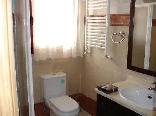 Otel Los Nebrales Málaga